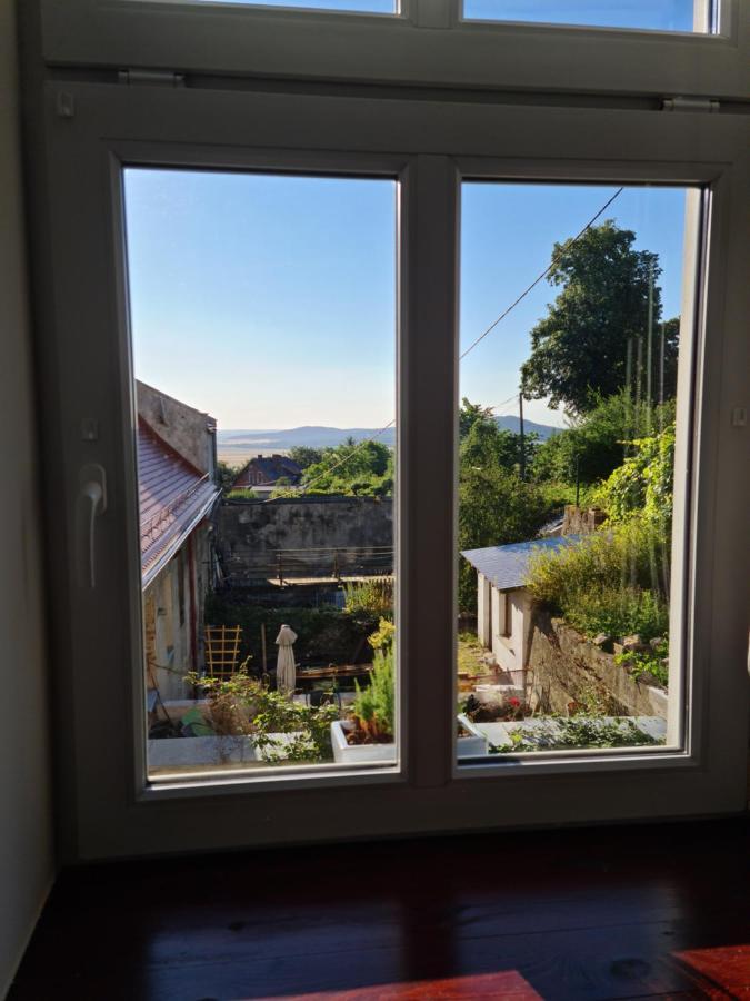 Apartament W Starej Szkole Apartman Srebrna Góra Kültér fotó